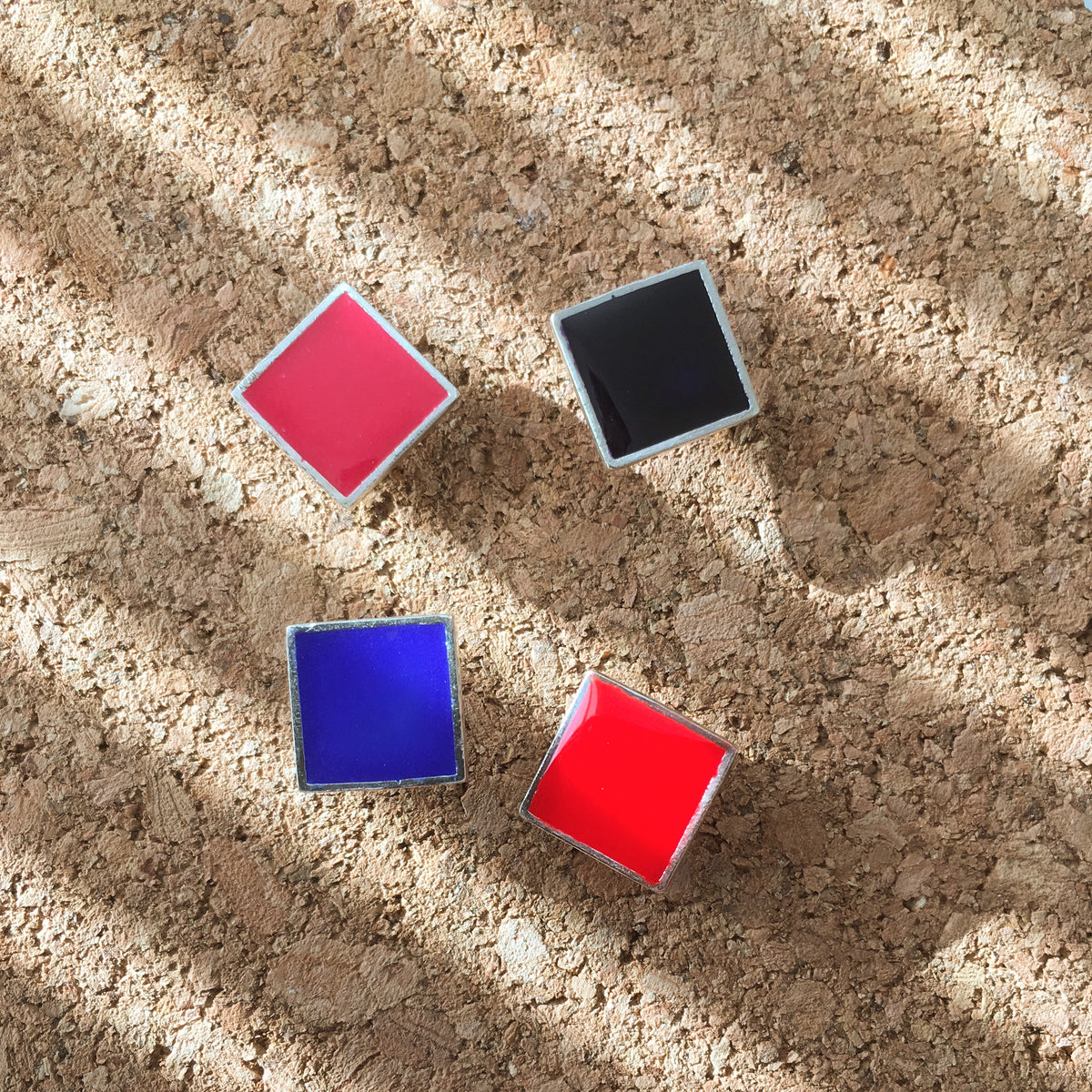 Mismatch POP square earring. – Amami Design