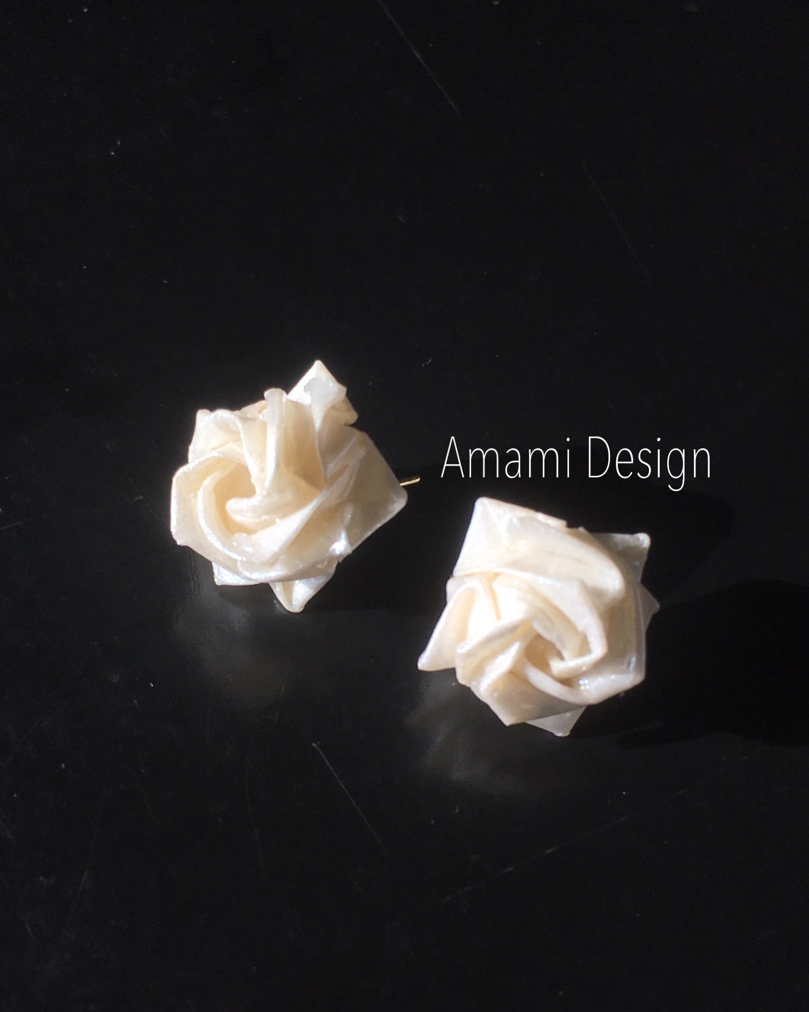 White rose earrings