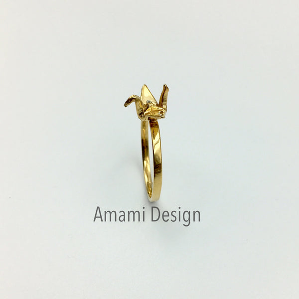 Gold crane ring